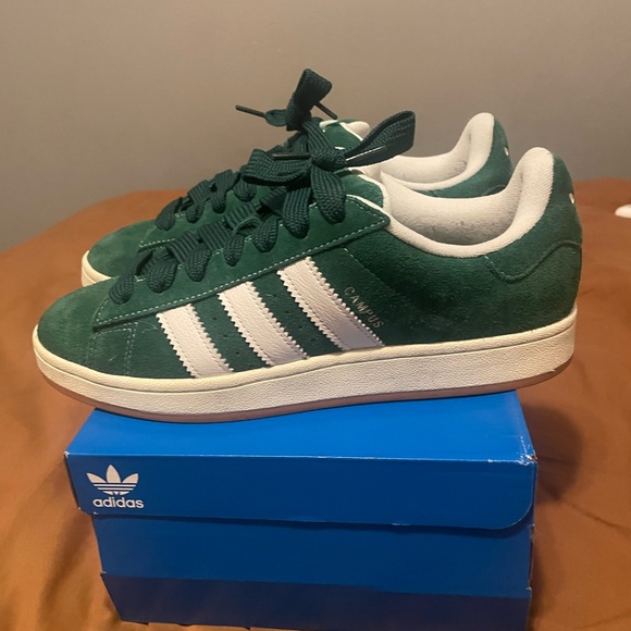 adidas Green and White Men's Shoes - Picture 2 of 5